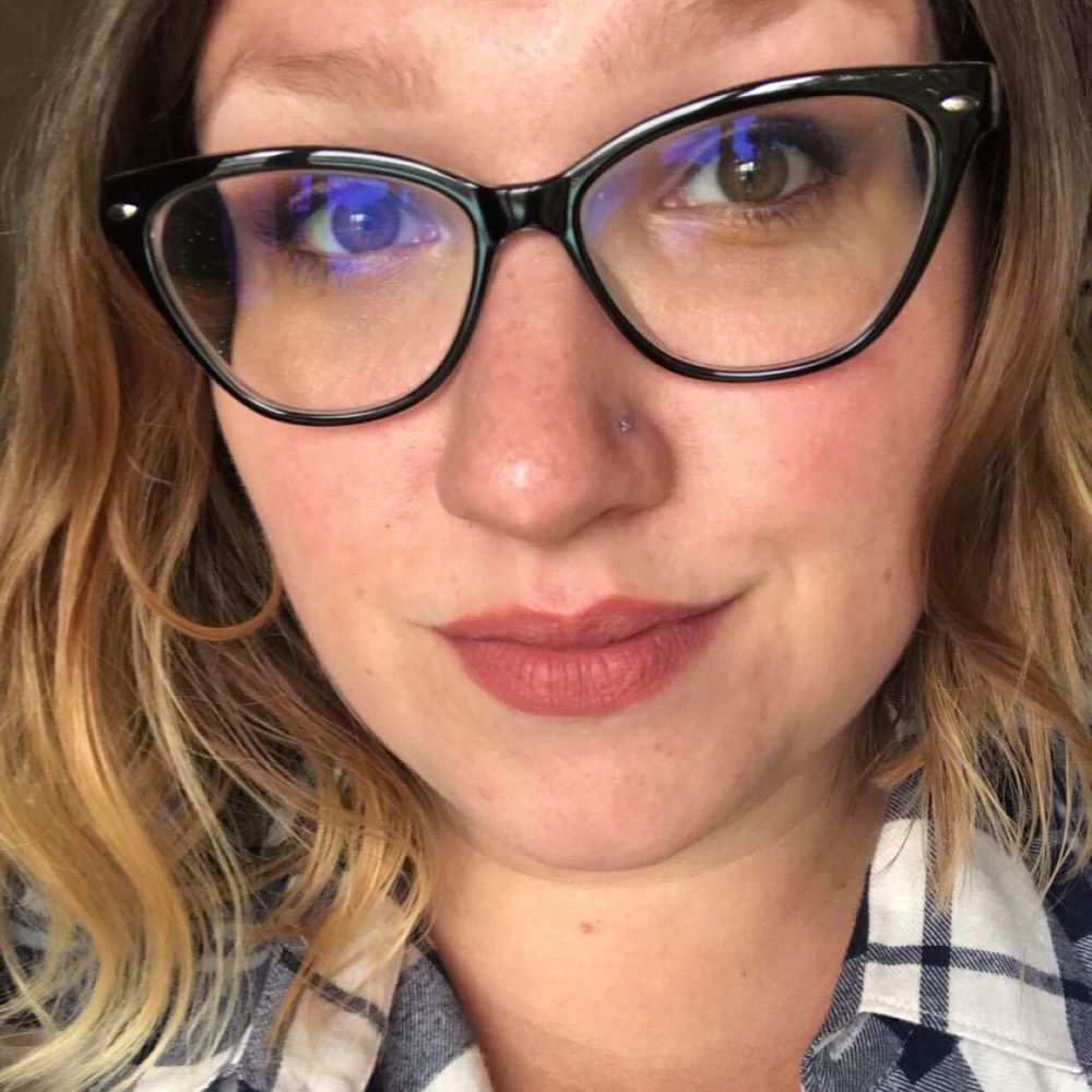 Meet your Posher, Liz